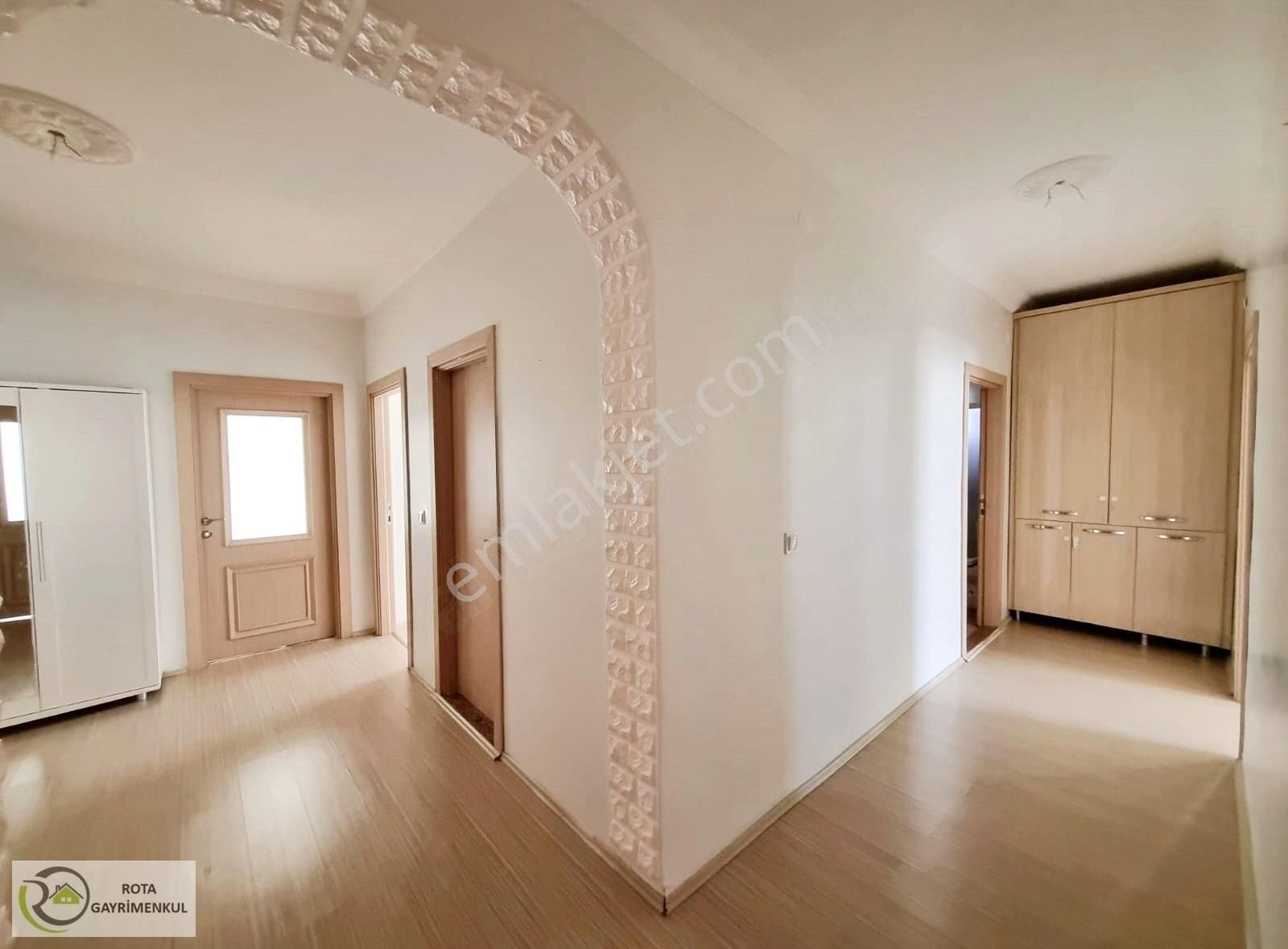 Rota' Dan Kayakyolu'nda Satılık 3+1 Daire