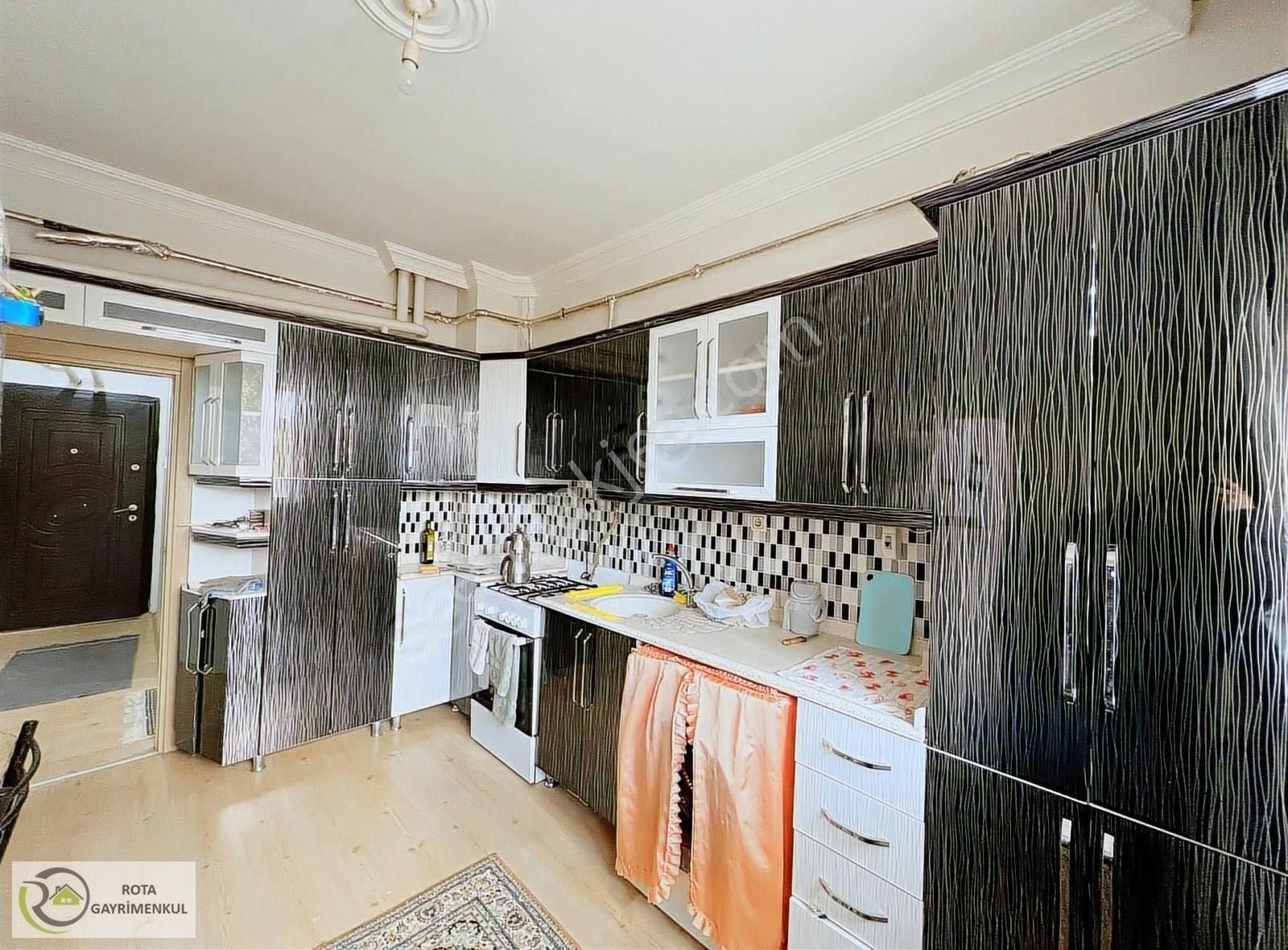 Rota'dan Yıldızkent'te Satılık 2+1 Full Yapılı Bodrum