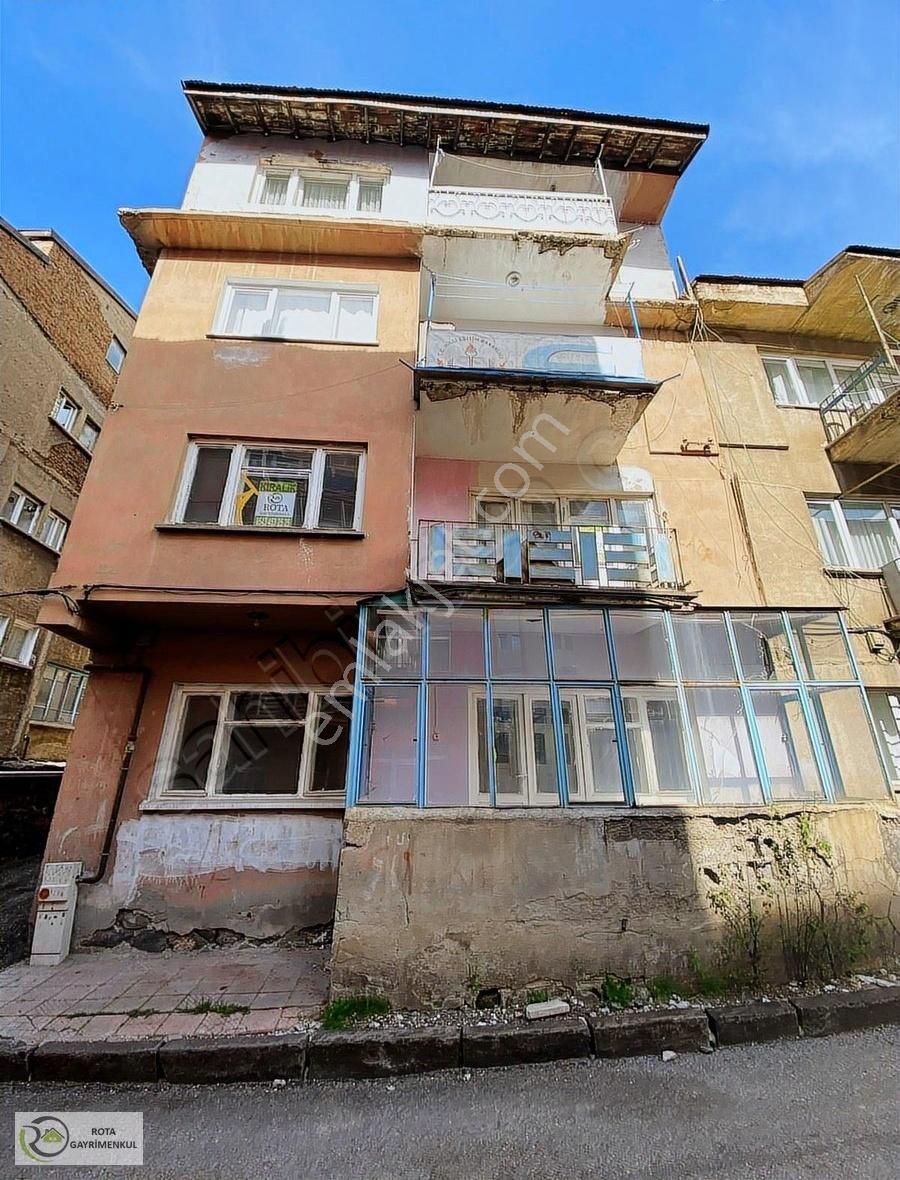 Rota Gm'den Aşağı Köşk'te 2+1 Kiralık Daire