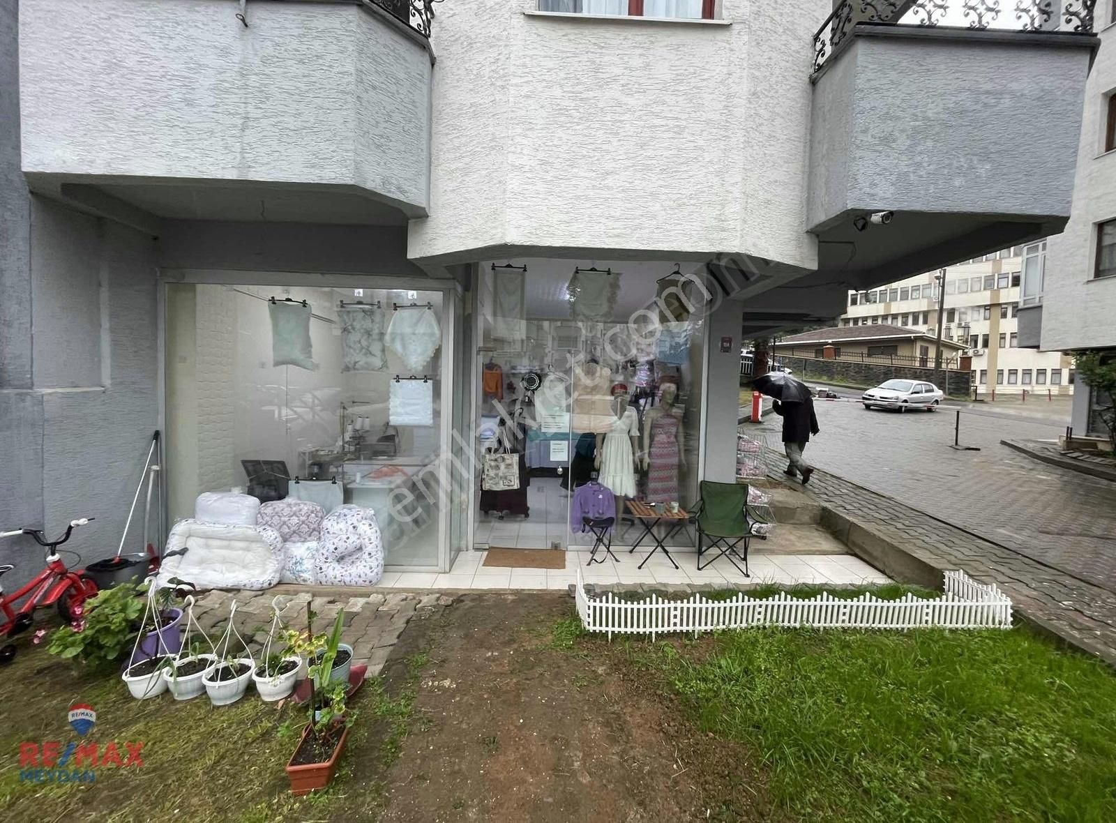 Soğuksu Mahallesinde Hastahane Yanında Kiracılı Dükkan