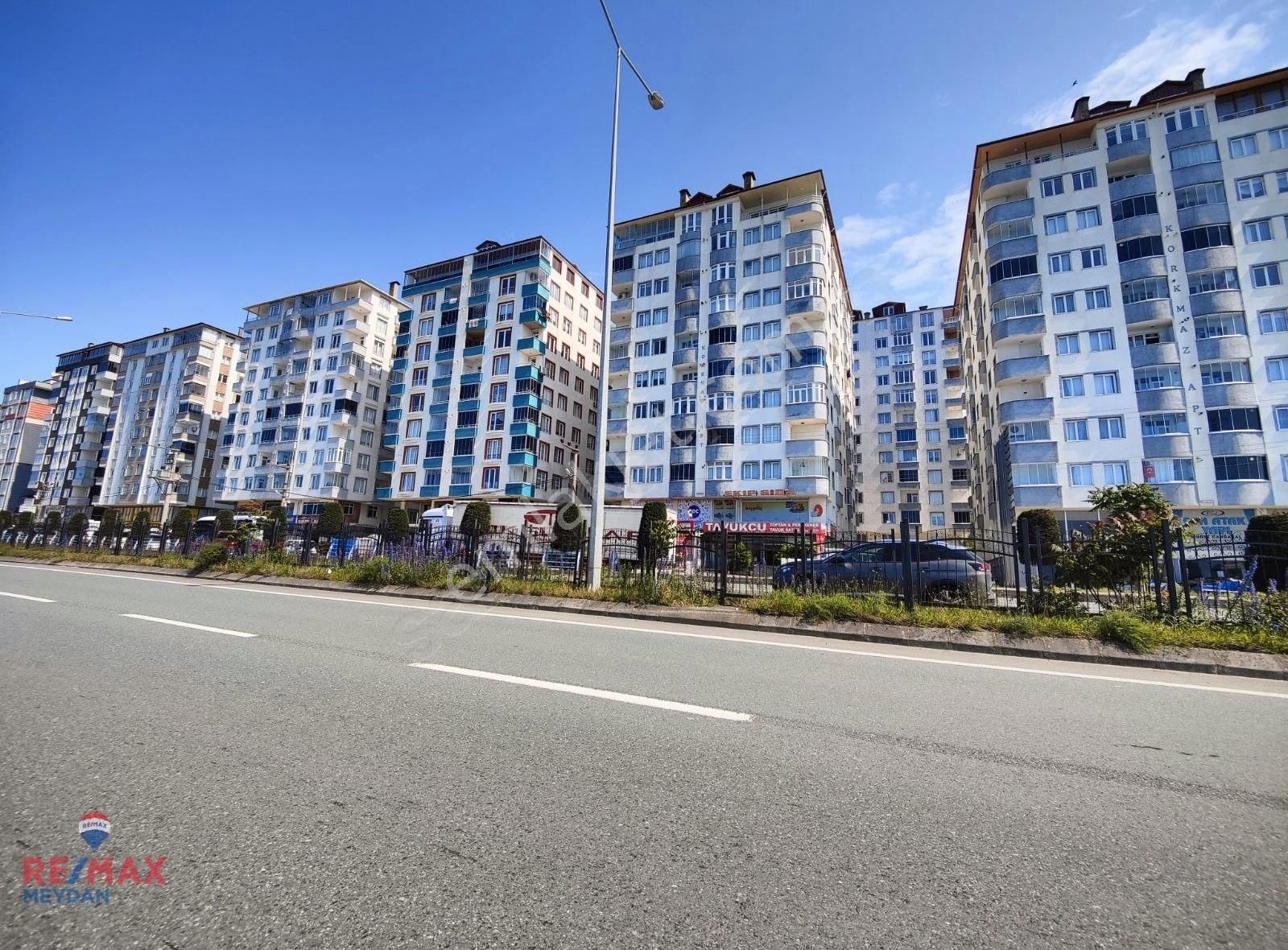 Arsin Yeşilyalı Sahil Yolu Üzeri Site İçi 3+1 Özel Yapım Satılık