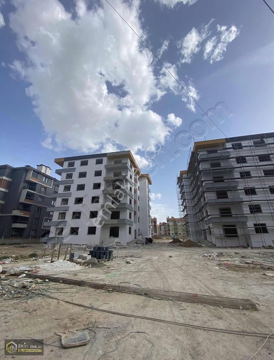 Karatay Akabe Mah. Saçlıkasap Cad.