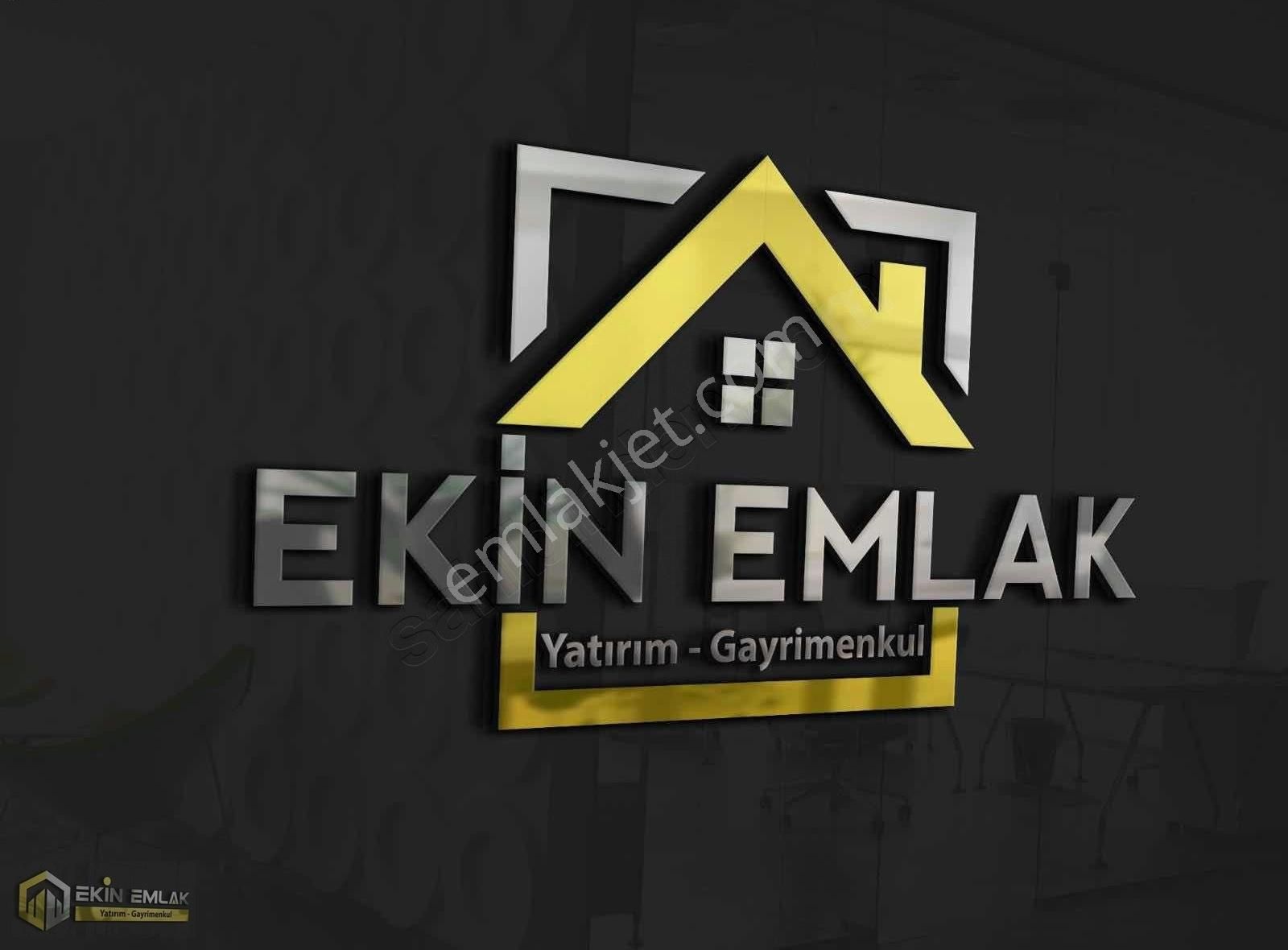 Meram Karahüyük'te Satılık 4 Villalık 1517 M2 Çift Cepheli Arsa