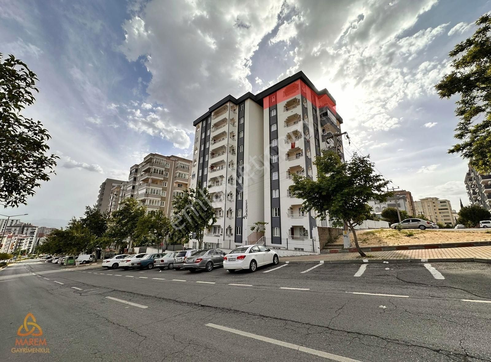 Marem I Yirmiikincigün Mah. Geniş Satılık 3+1 Daire