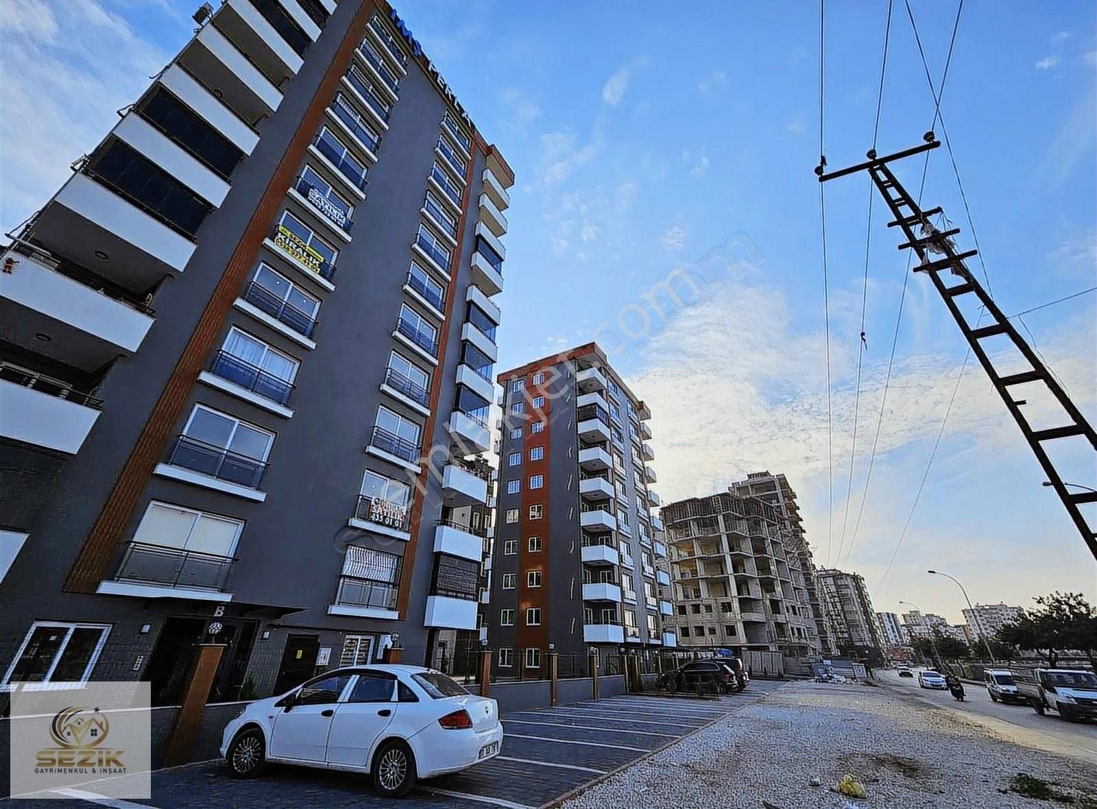 Sıfır İskanlı Bulvar Üzeri 3+1 K.mutfak Lüks Daire