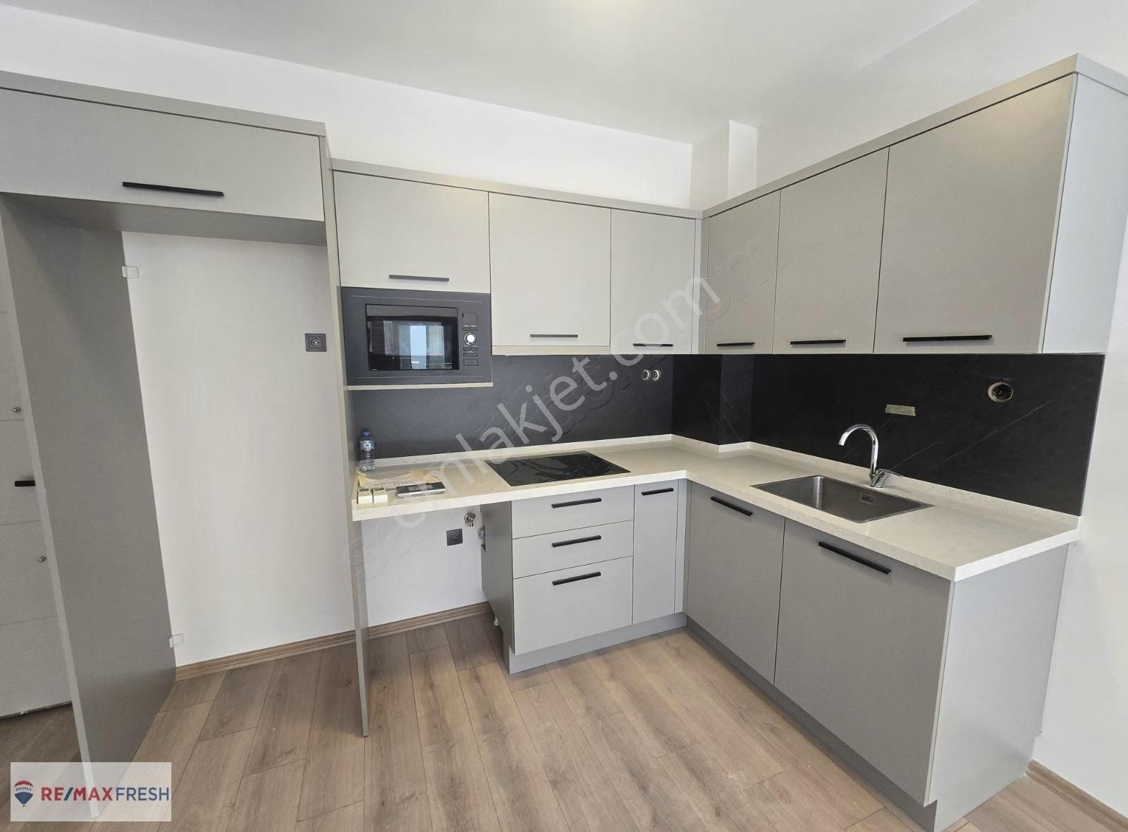 Torbalı'nın En Seçkin "avlu Torbalı" Projesinde 1+1 Arakat Daire