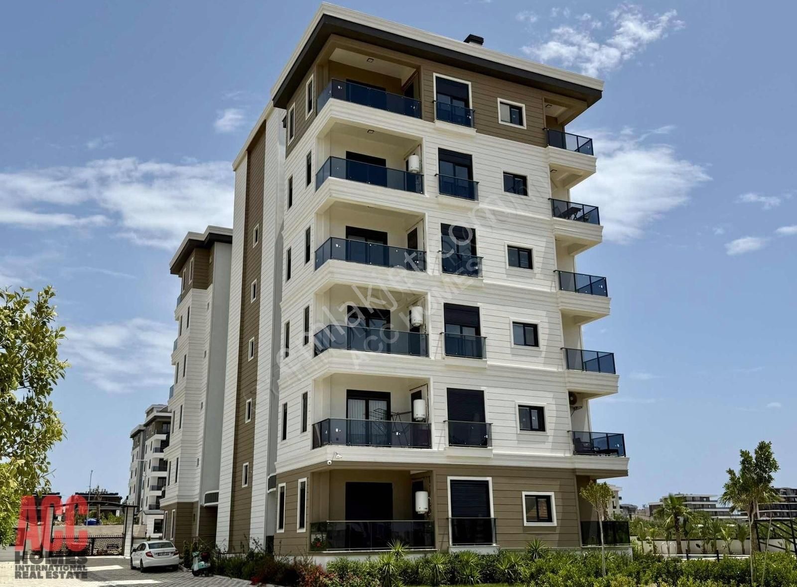 Acc Homes'tan Altıntaş'ta 3 Bloklu Nezih Site İskanlı 1+1 Daire