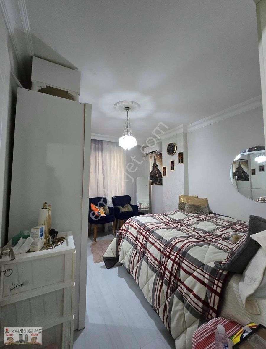 Sezgin Emlaktan 2+1 70 M2 6yıllık Düz Giriş Arka Cephe