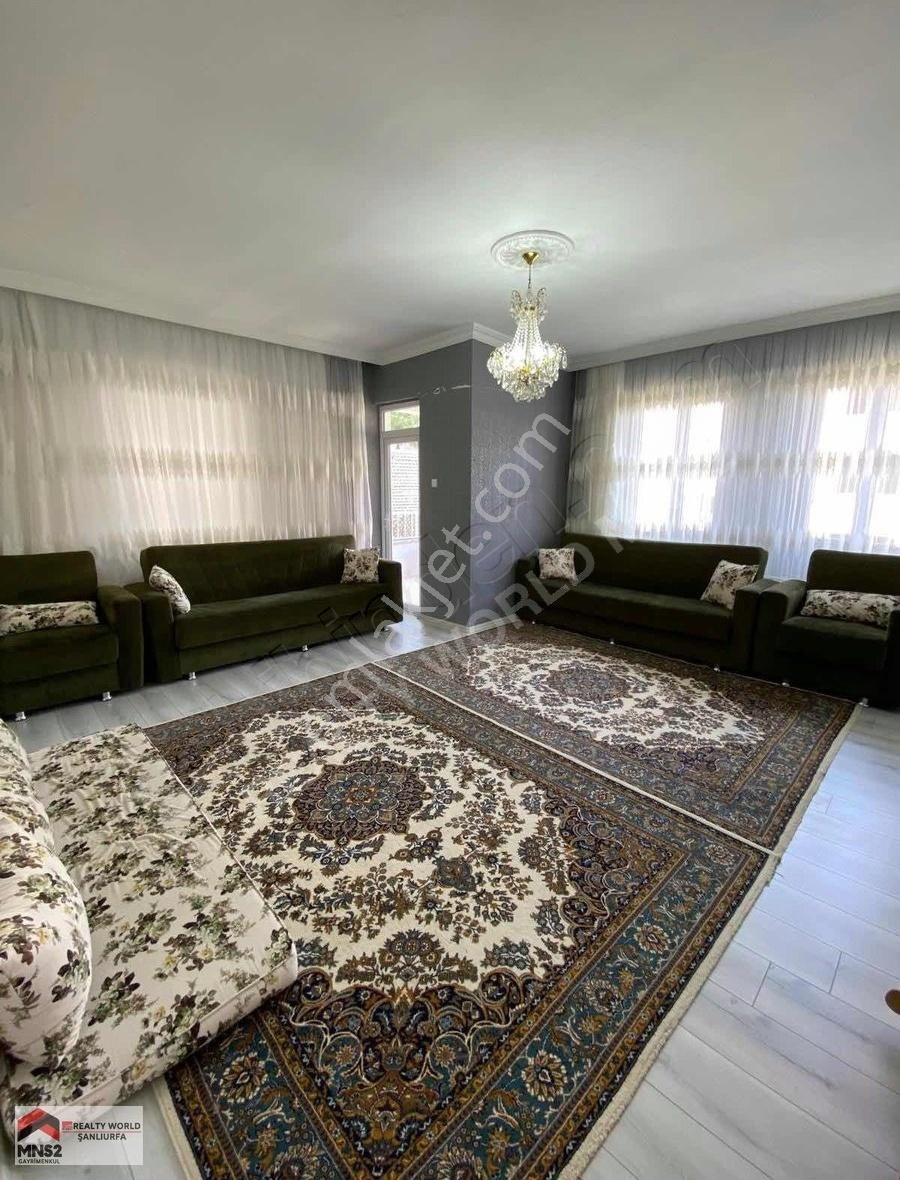 Mns2 Yakup Toprak'tan İpekyol Mah Satılık 3+1 Arakat