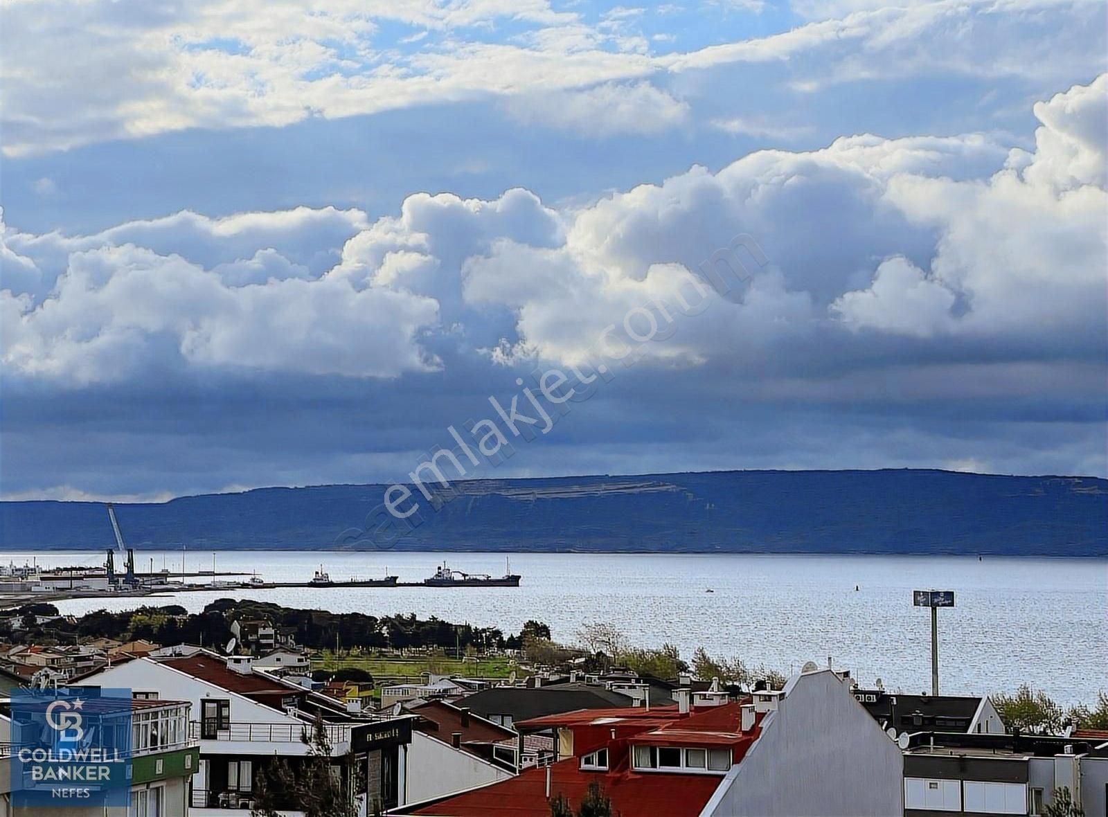 Çanakkale Kepez Boğazkent Mahallesinde Boğaz Manzaralı Dubleks