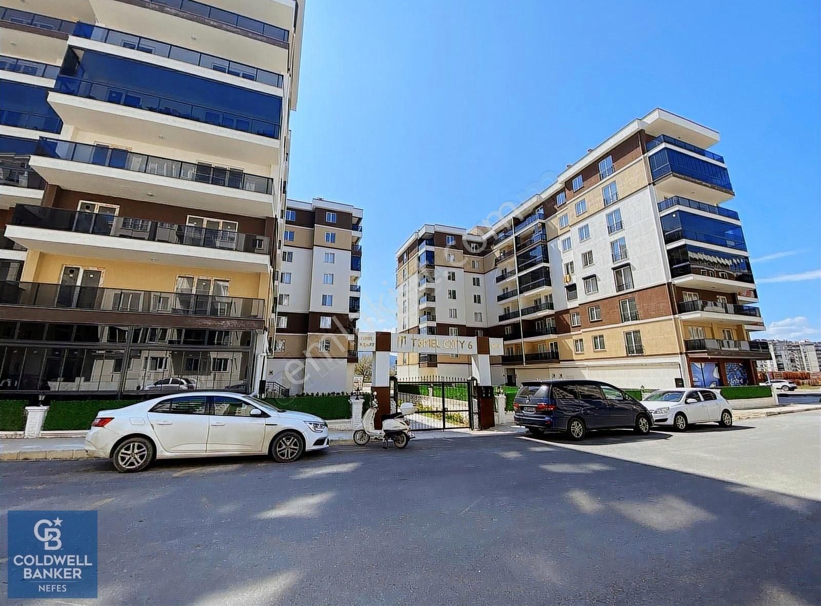 Çanakkale Merkez İsmetpaşa Mahallesi Satılık 3+1 Ferah Daire