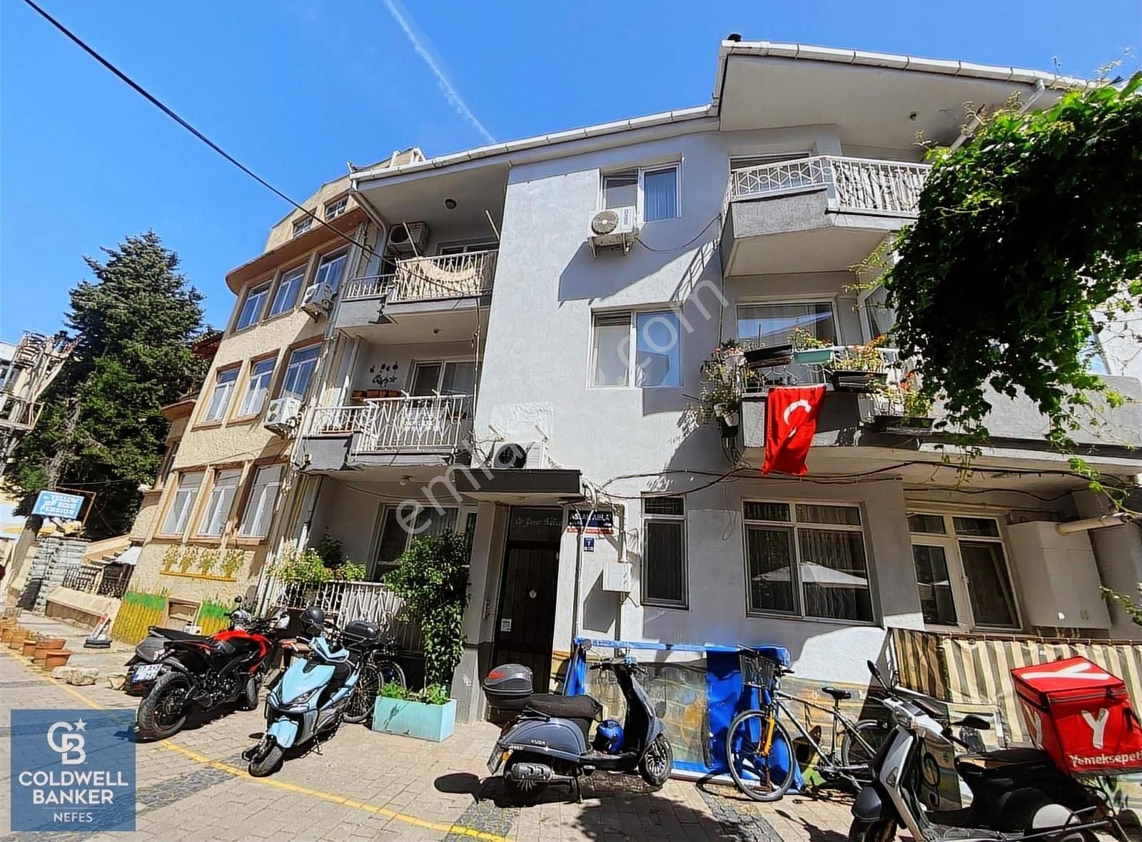 Çanakkale Merkez Kemalpaşa Mahallesi Çarşıda Satılık 2+1 Daire