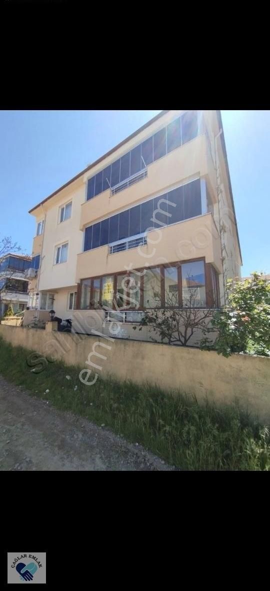 2+1 Denize 100 Metre Yalı Mah Sahilde Kelepir Yazlık