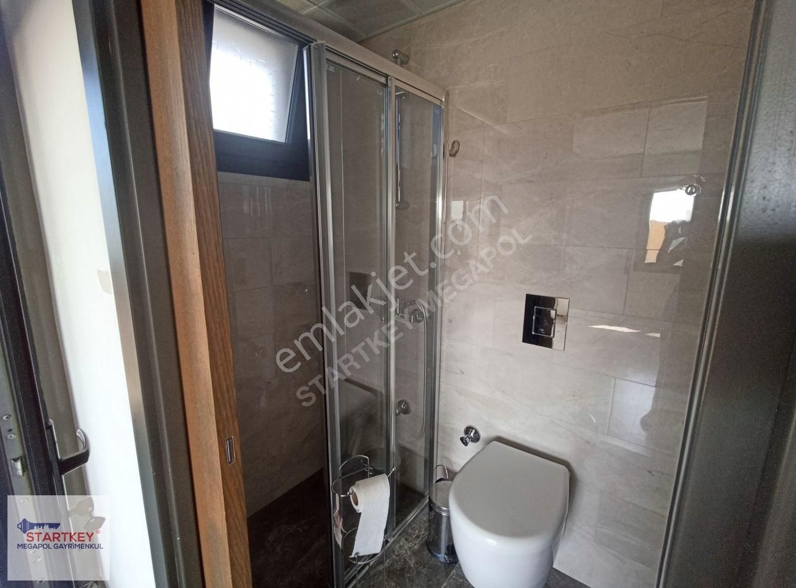 Ataşehir Mahallesi Deniz Manzaralı 3+1 Kiralık Daire