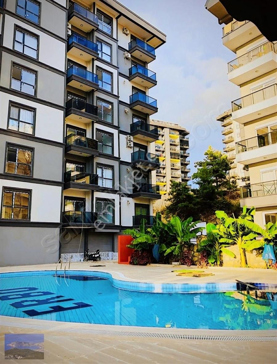 Denize 1.500 Kılıometre 1+1 Havuzlu Orman Manzaralı