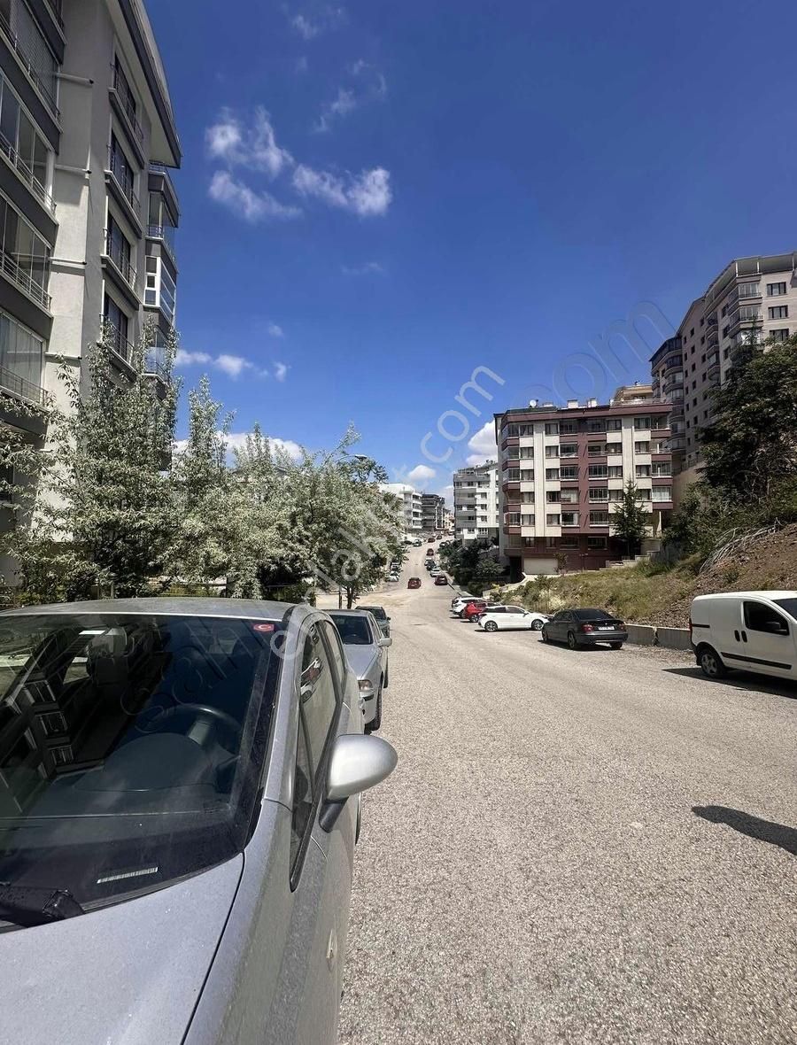 Dikmen Akpınar Mah. 3+1 Full Yapılı Genç Binada Satılık Daire