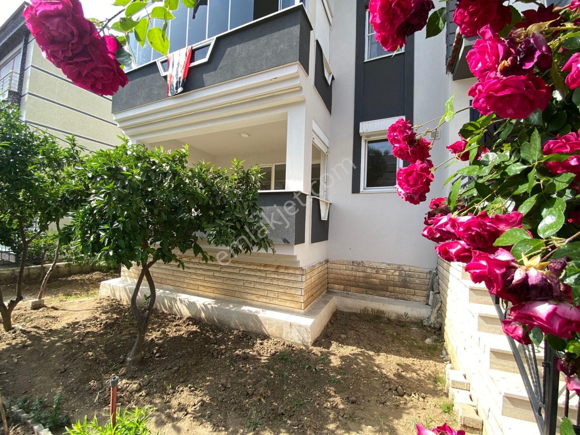 Afissia Gayrimenkul-altınolukta Denize 200 Mt 3+1 Giriş Kat