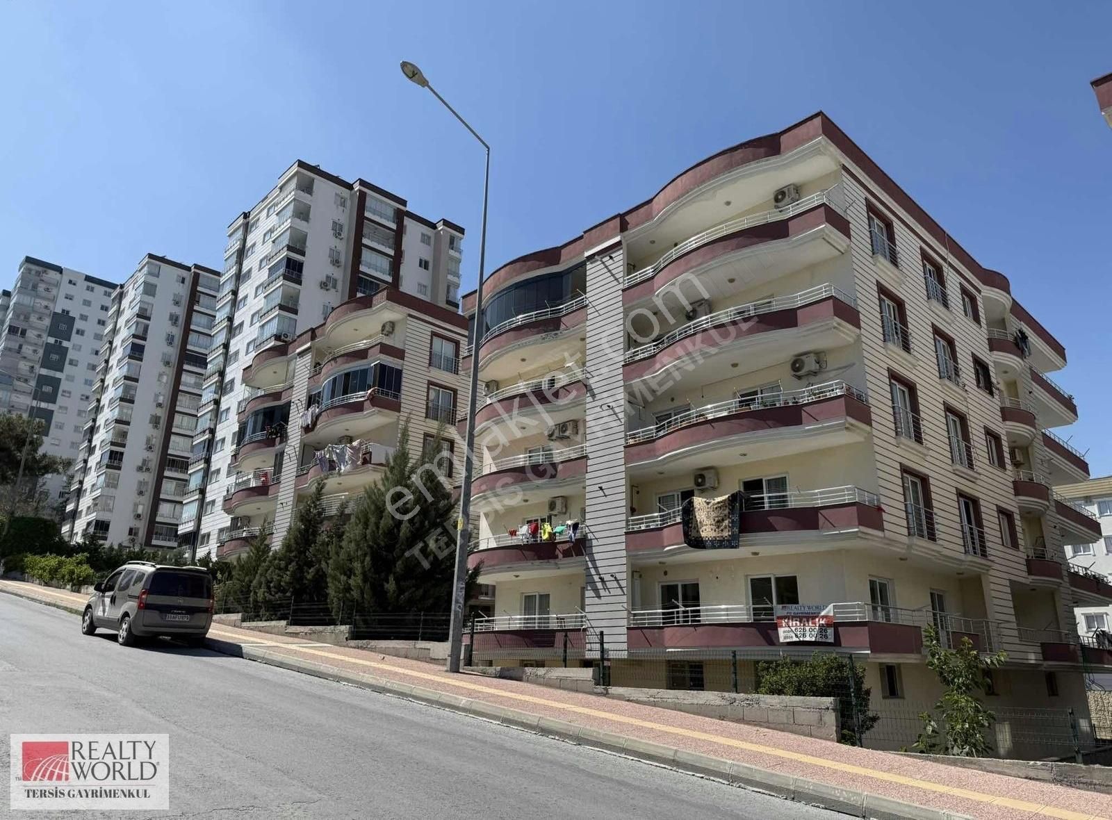 Rw Tersis'den Atatürk'de 3+1 Kıralık Daire
