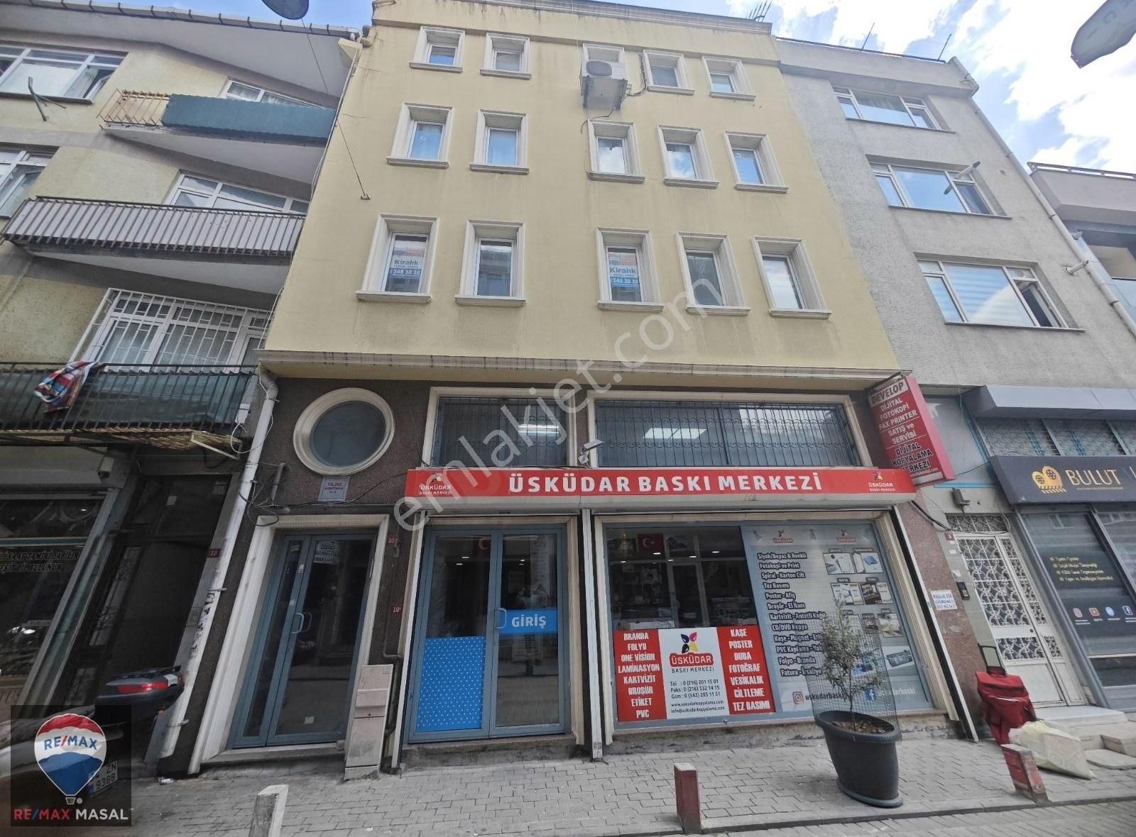 Bağlarbaşı Merkezde 1,5 +1 Kullanışlı 110m2 1.kat Ofis Daire