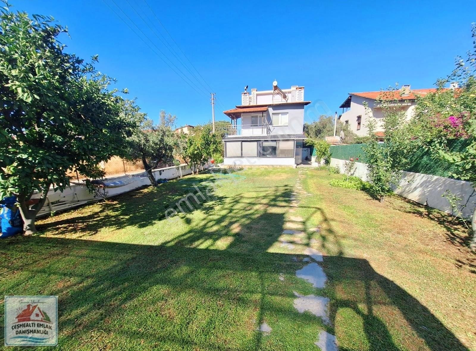 Urla Guvendik 40/80 İmarlı 415m2 Arsa İçinde Villa - Görsel 6