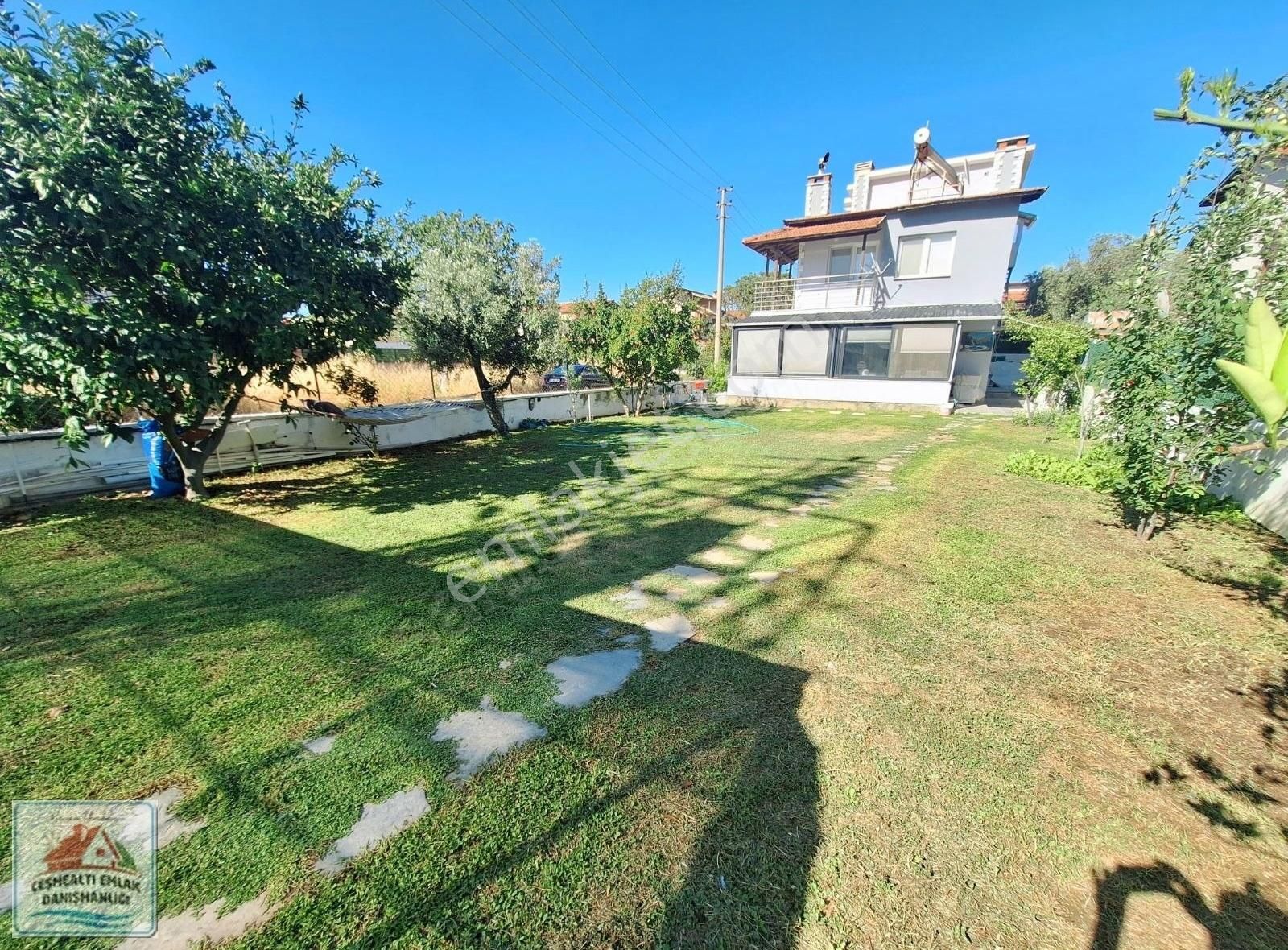 Urla Guvendik 40/80 İmarlı 415m2 Arsa İçinde Villa - Görsel 24