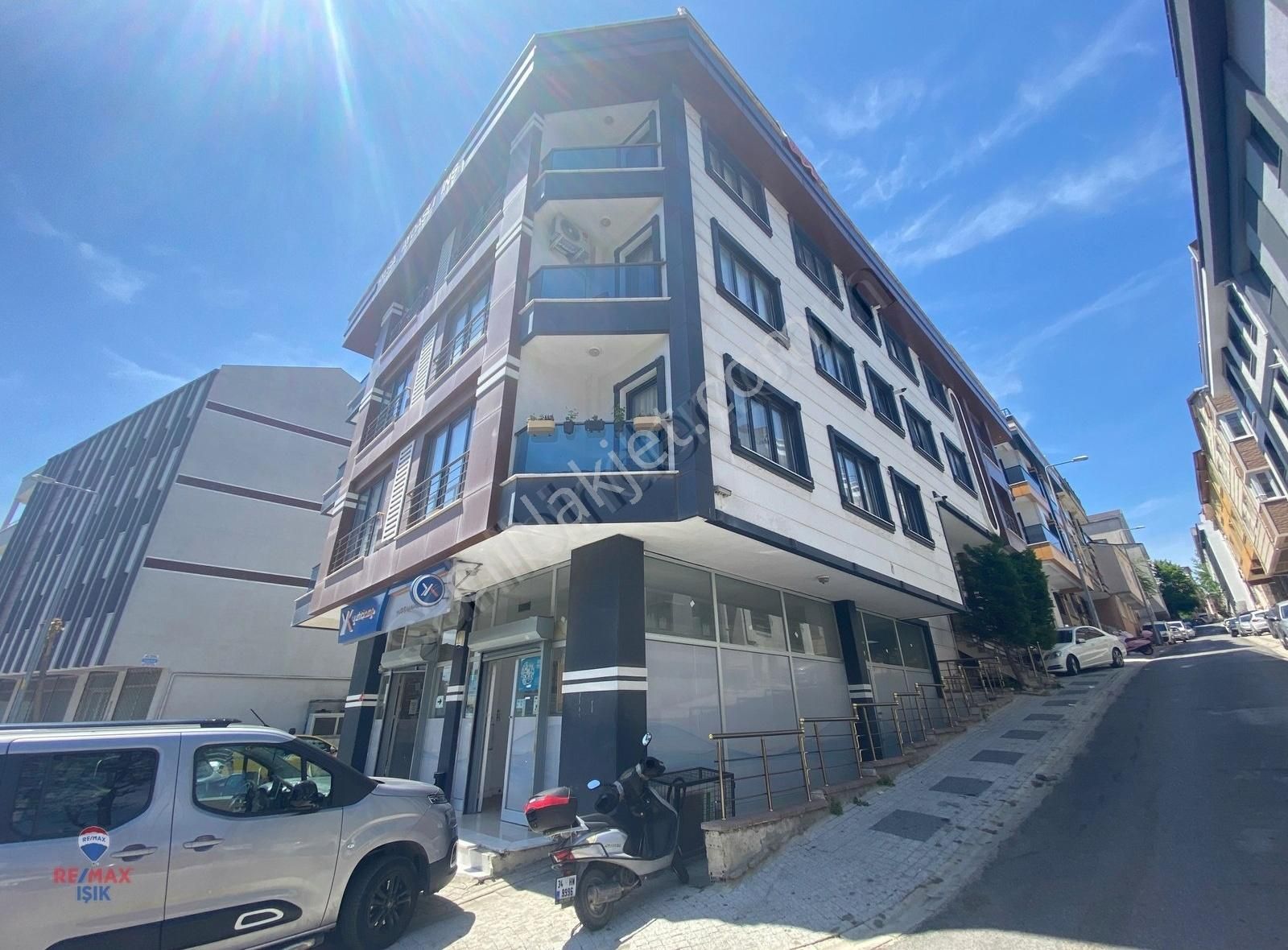 Üsküdar Ünalan Mahallesi' Nde 120 M2 Kiralık Depo