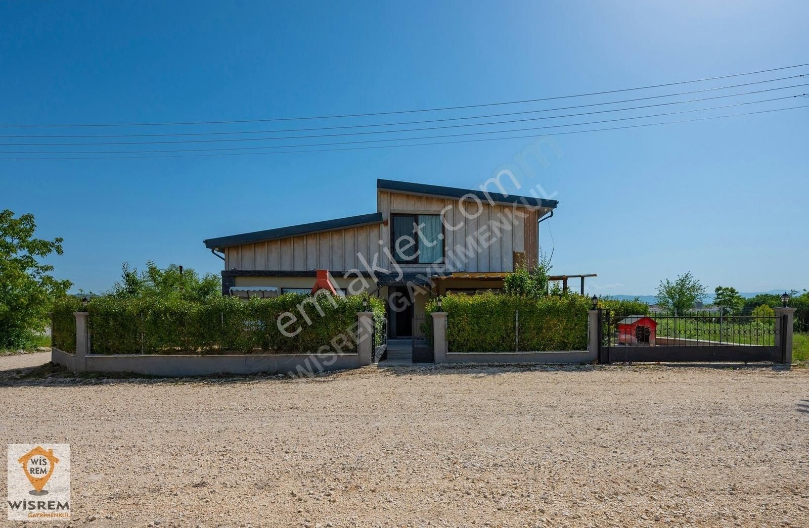 Müstakil Tekil 4+1 Villa 430m²arsada, Düzce Arapçiftliği Mah.