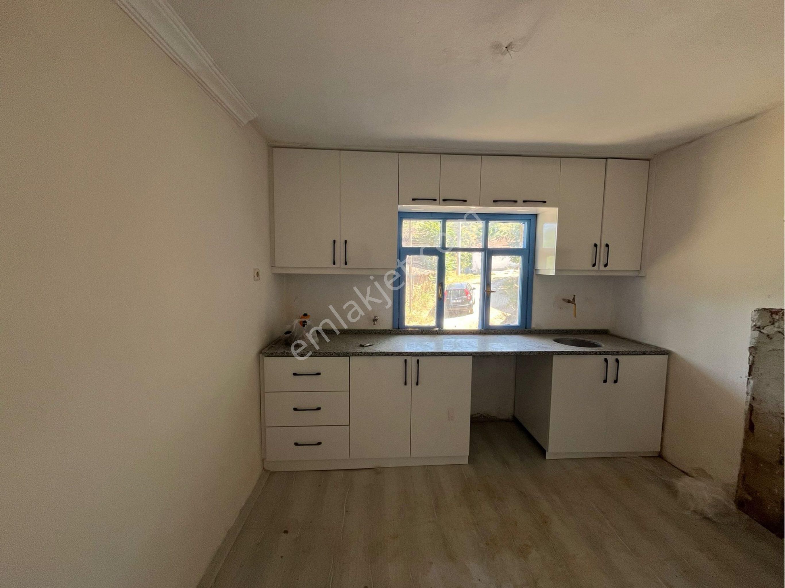 Doğa Manzaralı Köy Evi – İzmir / Ödemiş / Köfündere - Görsel 18