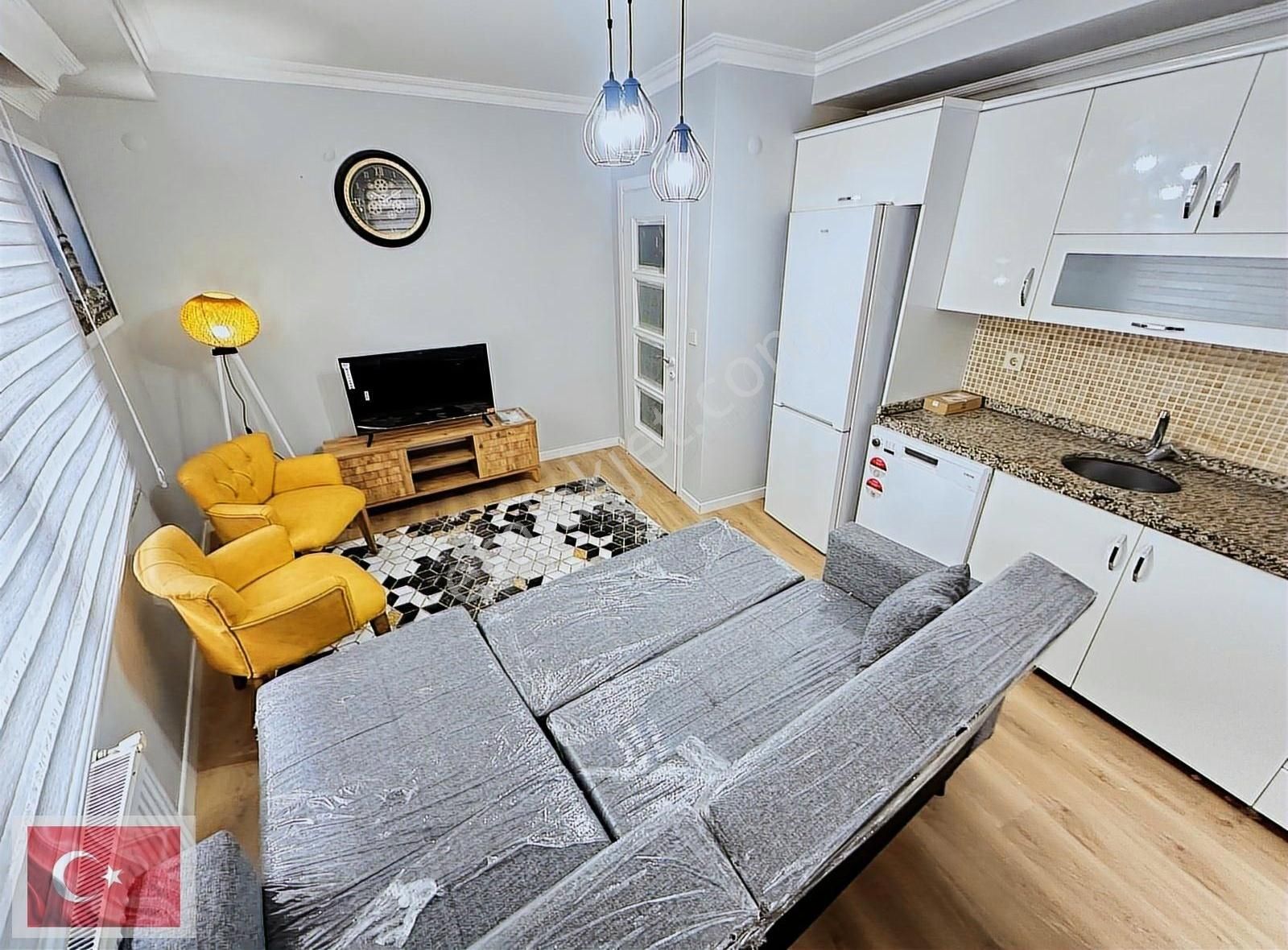 Yiğitcan'dan Girnede 1+1 Full Eşyalı 25.000kira Garantili Otoprk