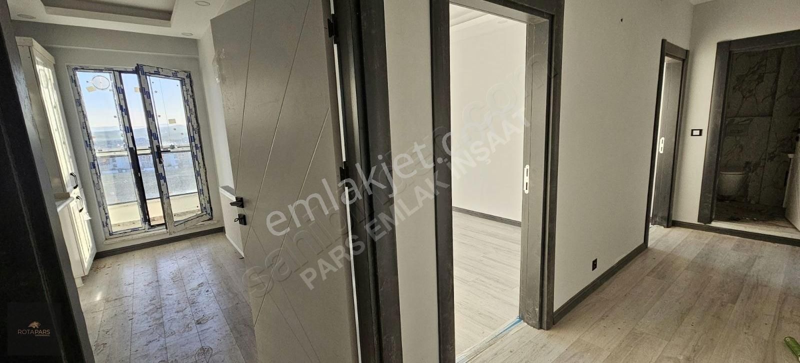 Yenişehir'de Liseler Bölgesinde Satılık Lüks 1+1