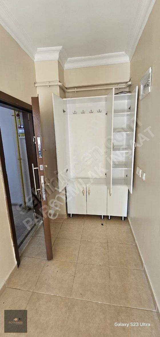 Yenişehir'de Doğu-batı-güney Cepheli Kiralık 3+1