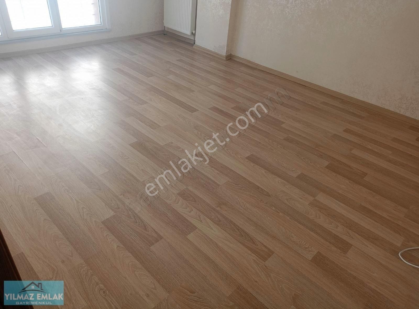 Esenyurt Yenikent (muhacir) Mahallesinde 2+1 Satılık Daire