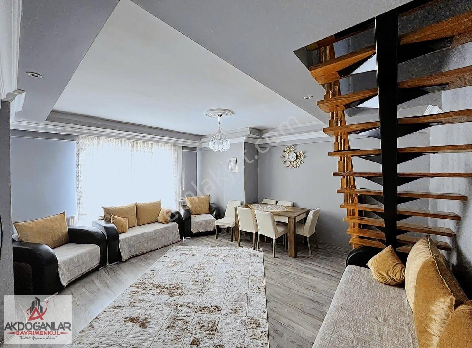 Akdoğanlardan Bağlıkta Satılık Ön Cephe İskanlı 4+1 Dublex Daire