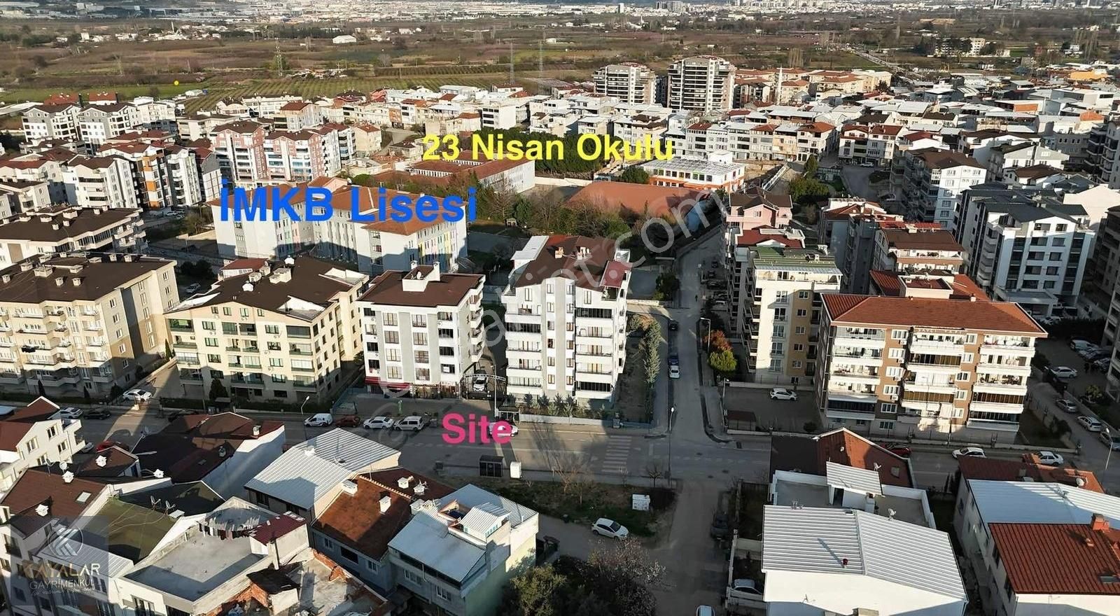 Akyıldızda Merkezde Cadde Üzeri 3+1 Site İçi Daire