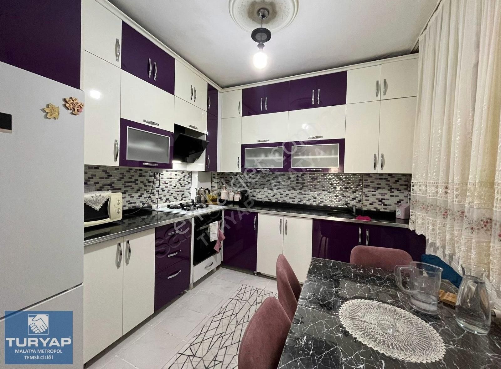 Turyap Metropol'den Mimarsinan Aslanbey Mh Satılık Daire