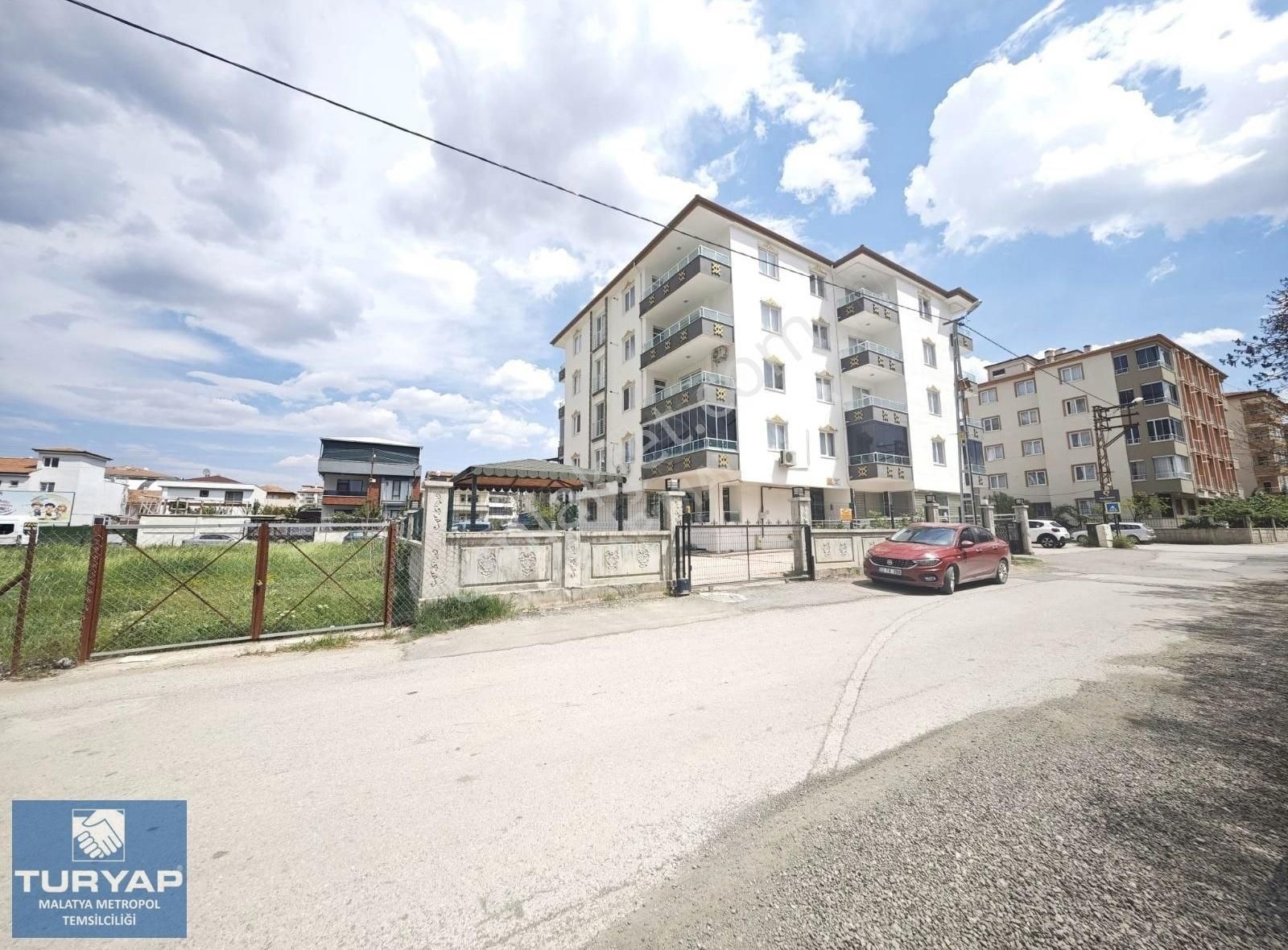 Turyap Metropol'den Cevatpaşa'da Satılık 3+1 Daire