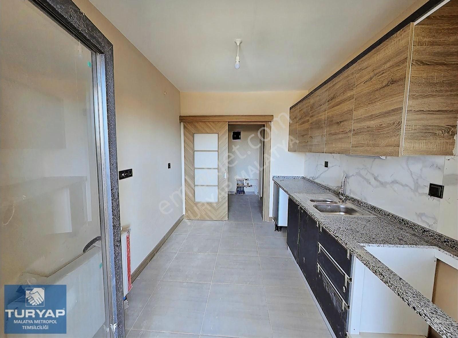 Turyap Metropol'den İkizce Toki De 3+1 Kiralık Daire