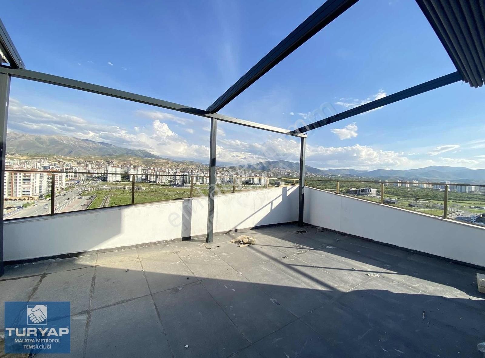 Turyap Metropol'den Güngör'de Kiralık Ofis