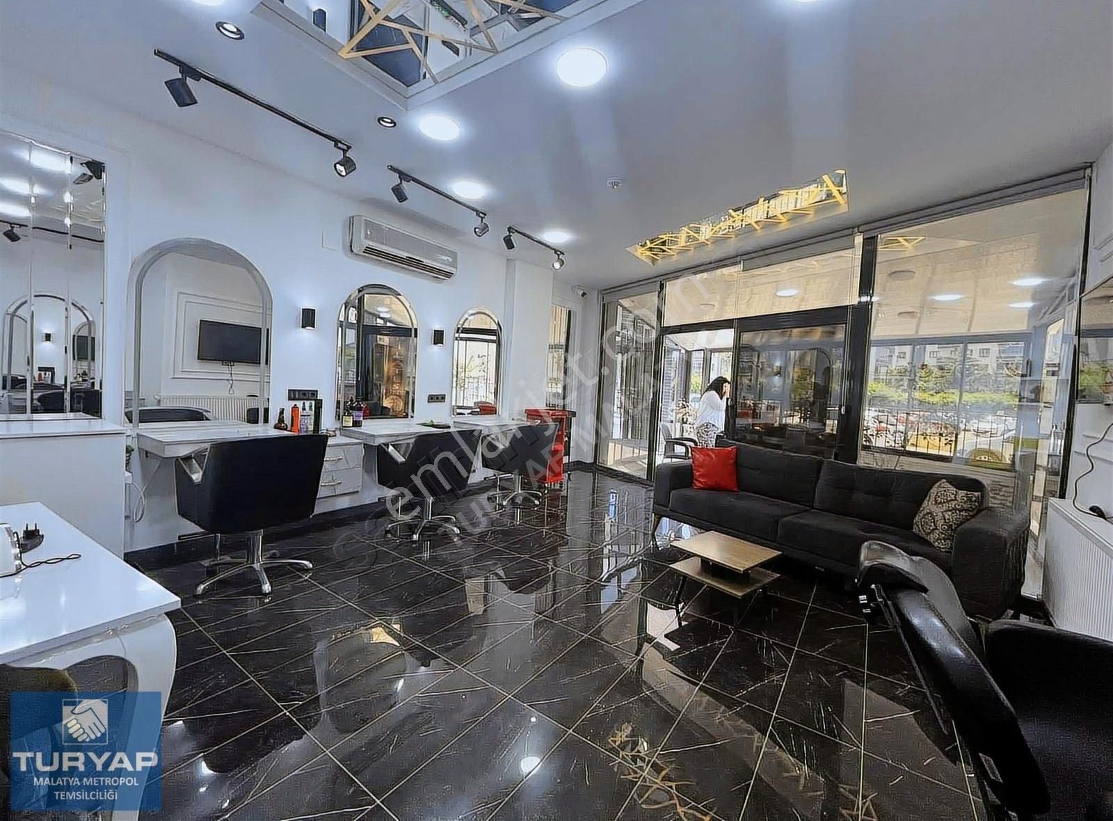 Turyap Metropol'den Hazır Ve Aktif Kuaför&spor&güzellik Salonu