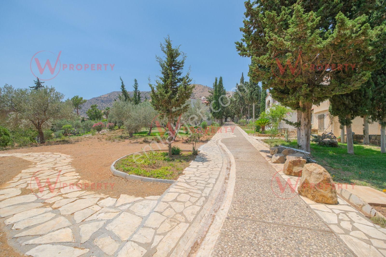 W Property Mesa Akdeniz Evlerinde Eşyalı 2+1 Köşe Villa - Görsel 22
