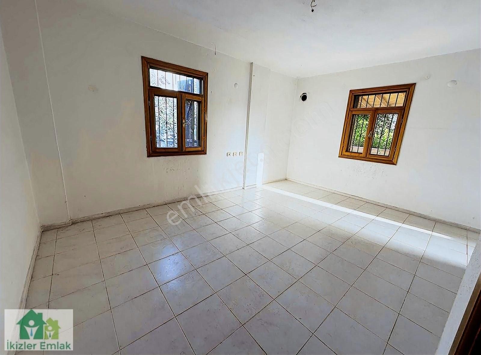 Seferihisar Ürkmez'de Deniz Tarafında Satılık 1+1. 85 M2 Daire - Görsel 16