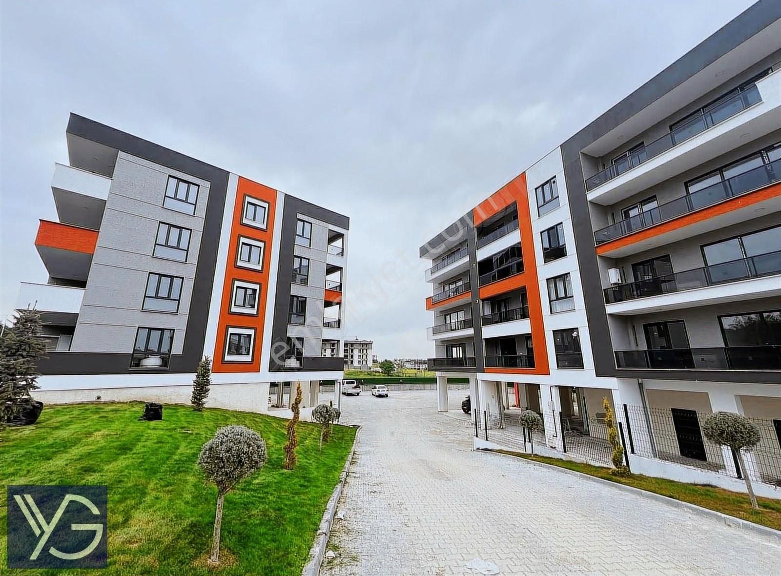 Yamaner' Den Yolçatı' Da Satılık Sıfır 2+1 Lüks Daireler