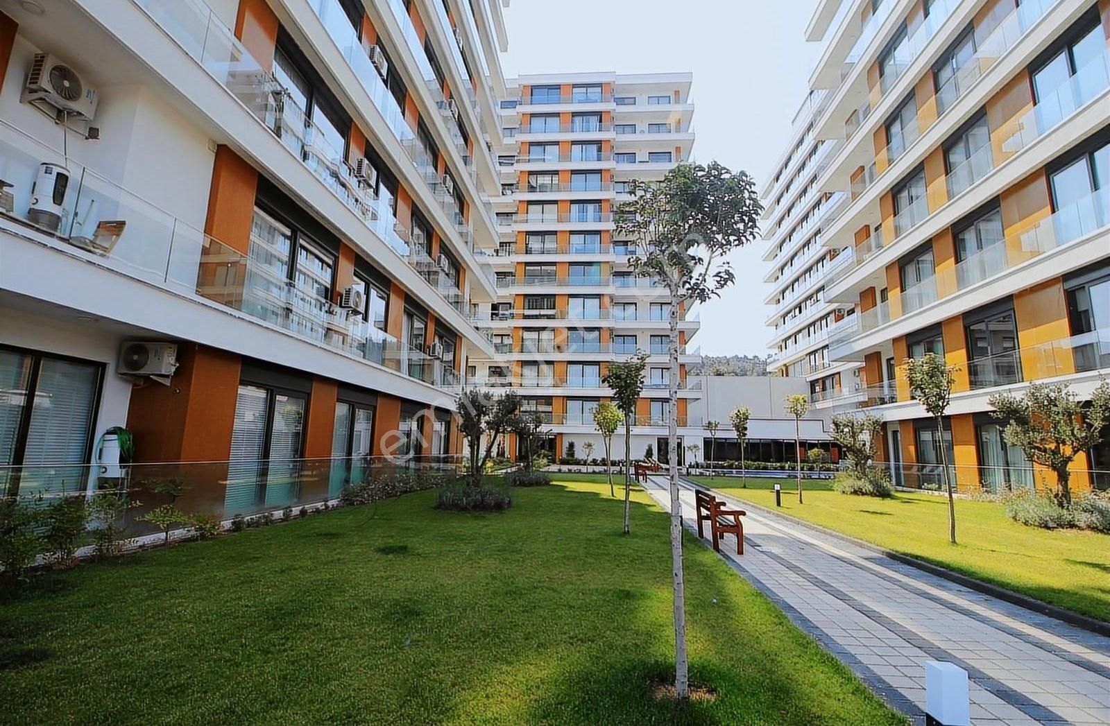 Çamlıca Ona Residence Projesinde Muhteşem Konumda 2+1 Satılık