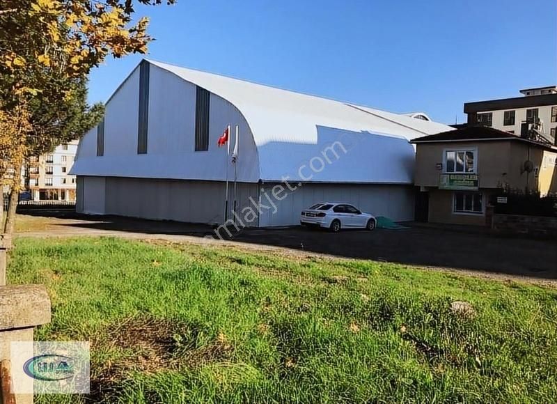 Sancaktepe De 2.200 M2 Kapali Alan Kiralik Lojistik Depo