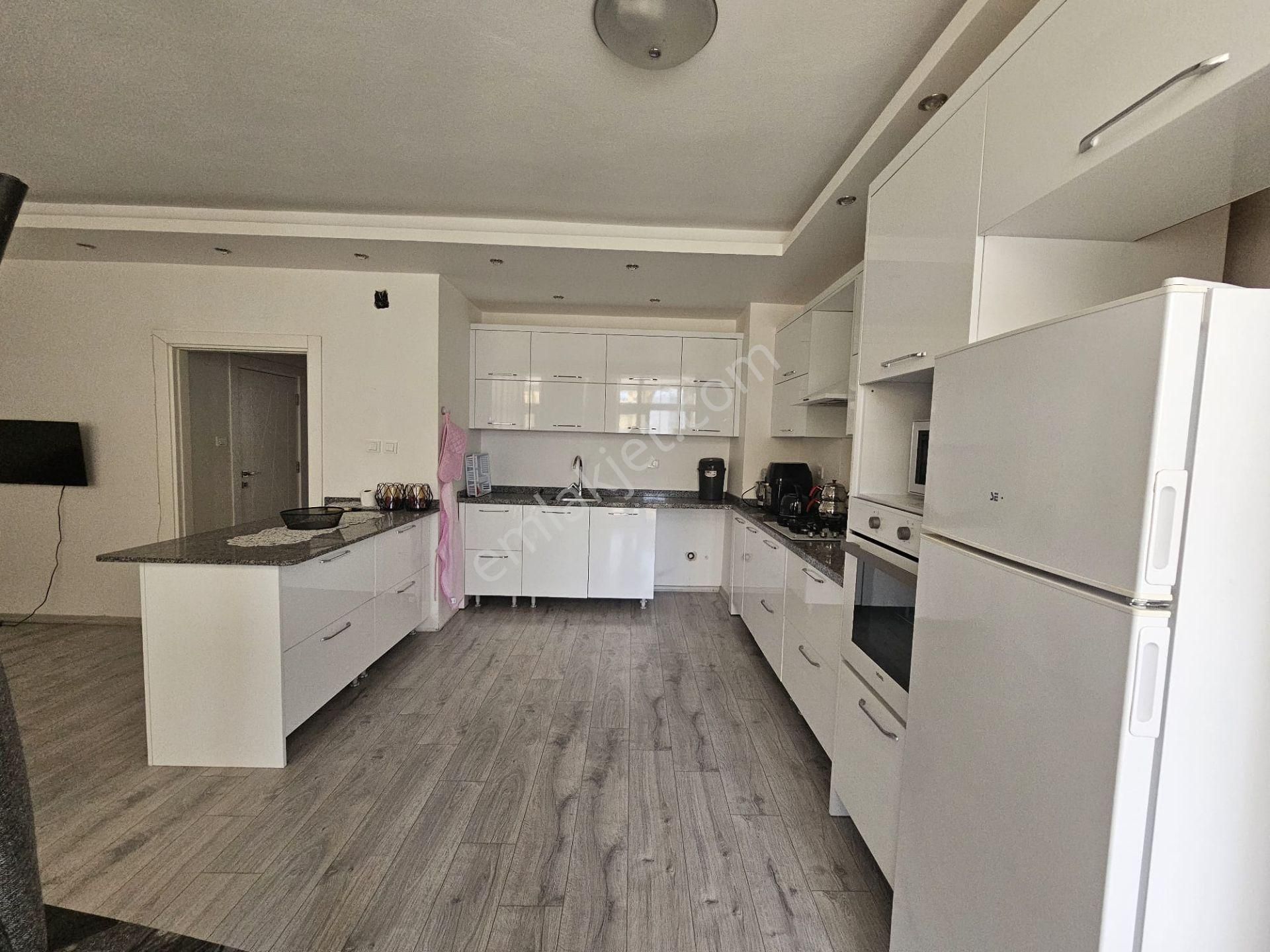 Karınca'dan Deniz Mh Ara Kat Eşyalı Satılık 2+1 Daire !