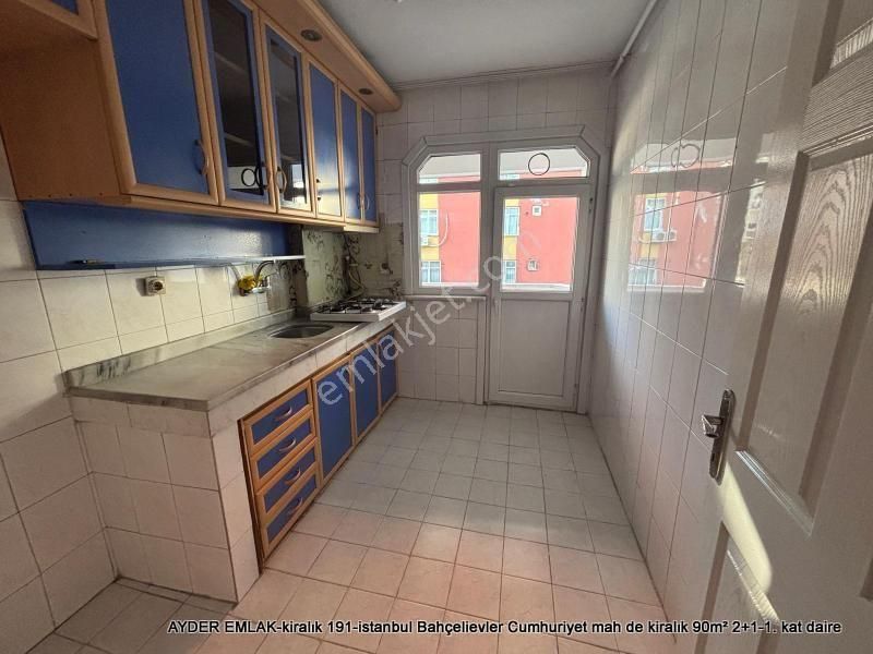 Bahçelievler Cumhuriyet Mah De Kiralık 90m² 2+1-1. Kat Daire