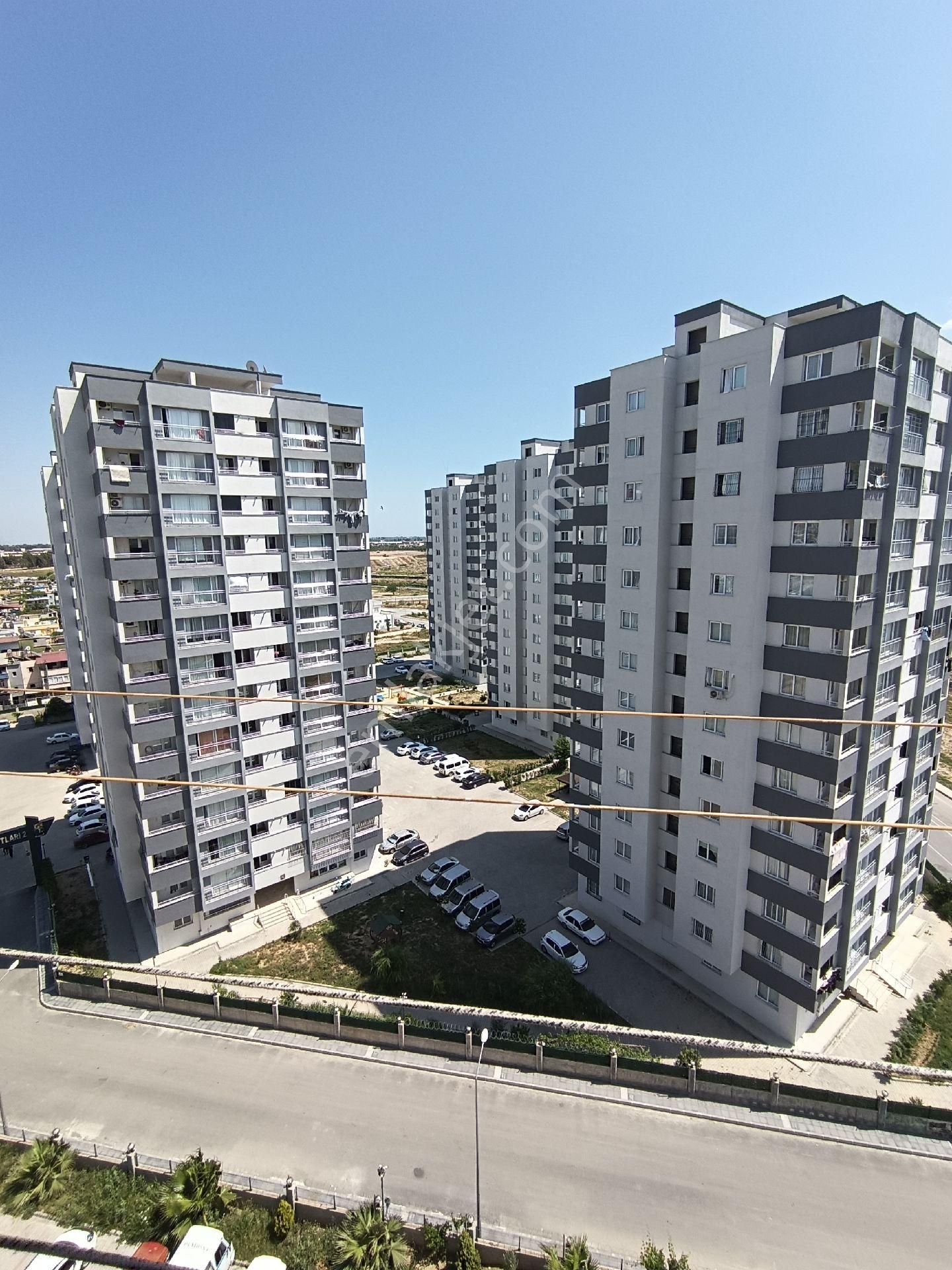 Bizim Emlak'tan Tozkoparan Cumhuriyet Konutlarinda 2+1 Bagimsiz Mutfaklı Dgazli Satılık Daire