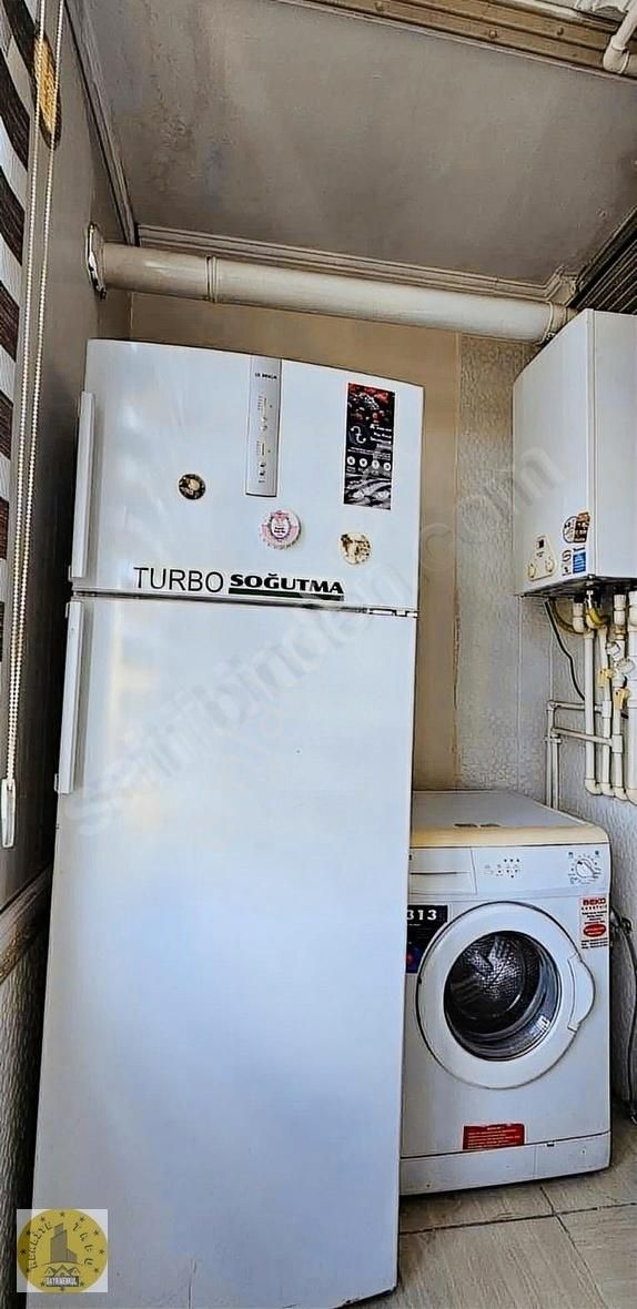 Realite Tapudan Satılık Eşyalı 1+1 En Üst Kat
