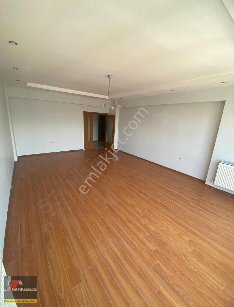 Nazif Gayrimenkul'den Turgut Özal Mah Kiralık 4+1