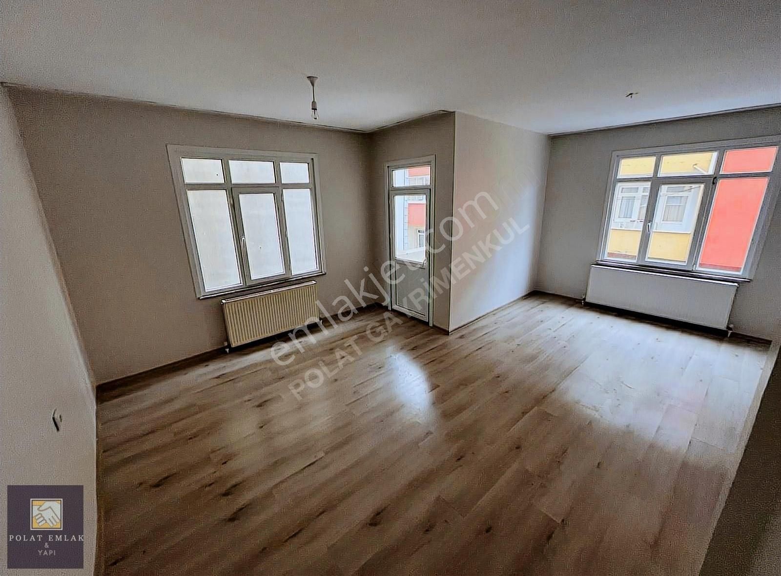 Kiralık Daire 3+1 Arakat Hastane Yakını Balkonlu Çift Wc
